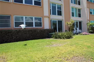 7560 Bay Island Dr S, South Pasadena, FL 33707 - Photo 7