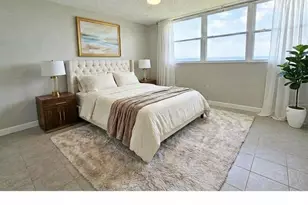 7560 Bay Island Dr S, South Pasadena, FL 33707 - Photo 13