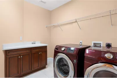 10603 Cayman Isle Court, Tampa, FL 33647 - Photo 37