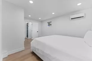 501 E Cluster Ave, Tampa, FL 33604 - Photo 21