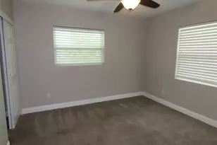 2277 S Lagoon Cir, Clearwater, FL 33765 - Photo 19