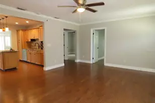2277 S Lagoon Cir, Clearwater, FL 33765 - Photo 31