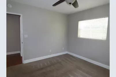 2277 S Lagoon Circle, Clearwater, FL 33765 - Photo 27