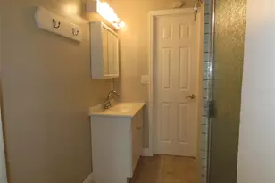 2277 S Lagoon Cir, Clearwater, FL 33765 - Photo 5