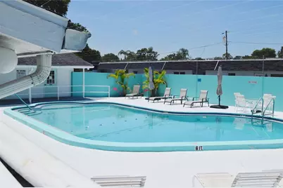 331 Sky Loch Drive W, Dunedin, FL 34698 - Photo 37