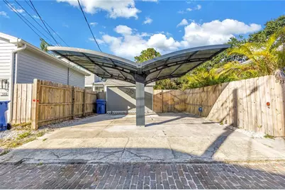 2320 5th Street N, Saint Petersburg, FL 33704 - Photo 31