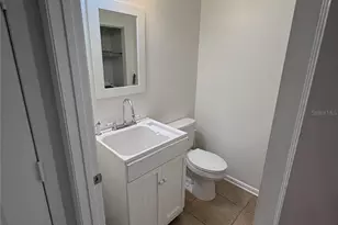 819 Oak Park Pl, Brandon, FL 33511 - Photo 7