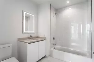 400 Central Ave, Saint Petersburg, FL 33701 - Photo 25