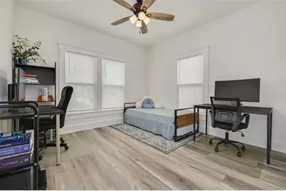303 W Curtis Street, Tampa, FL 33603 - Photo 17