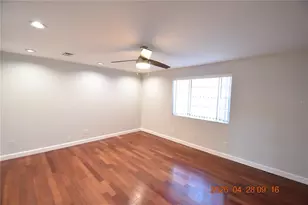 3223 W Wyoming Ave, Tampa, FL 33611 - Photo 3