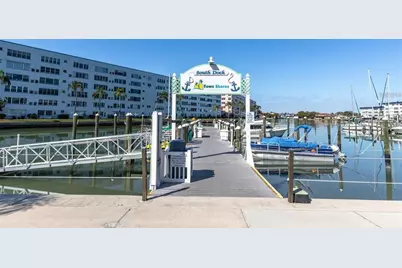 2960 59th Street S #105, Gulfport, FL 33707 - Photo 25