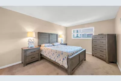 2960 59th Street S #105, Gulfport, FL 33707 - Photo 23