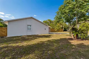 9015 Forest Oaks Blvd, Spring Hill, FL 34606 - Photo 5