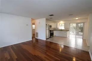 4109 E 99th Ave, Tampa, FL 33617 - Photo 3