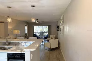 3001 58th Ave S, Saint Petersburg, FL 33712 - Photo 5