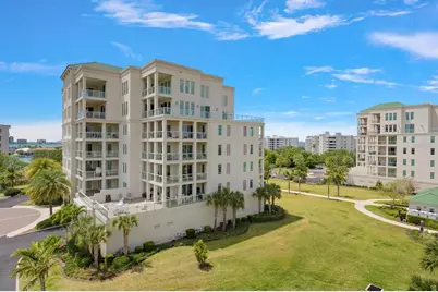 85 Belleview Boulevard #401, Belleair, FL 33756 - Photo 9