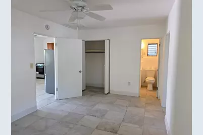6931 Hibiscus Avenue S #3C, South Pasadena, FL 33707 - Photo 11