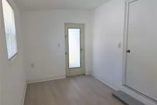 6931 Hibiscus Ave S, South Pasadena, FL 33707 - Photo 15