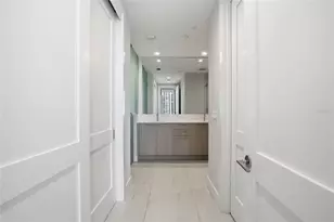 275 1st Ave S, Saint Petersburg, FL 33701 - Photo 37