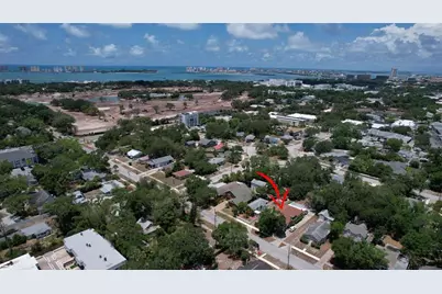 608 Belleview Boulevard, Belleair, FL 33756 - Photo 29