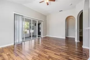 7637 Merchantville Cir, Zephyrhills, FL 33540 - Photo 31
