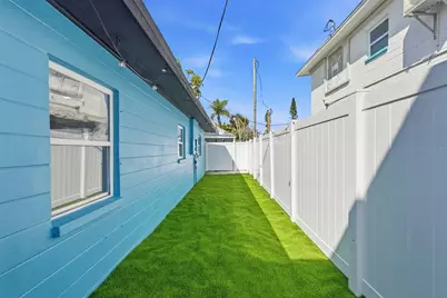 14906 N Bayshore Drive, Madeira Beach, FL 33708 - Photo 31