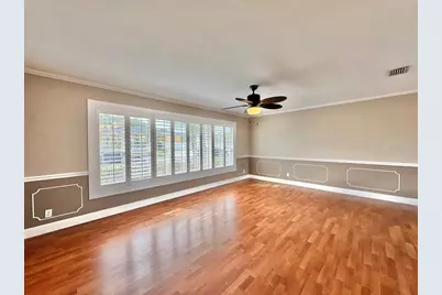 6316 Lake Sunrise Drive, Apollo Beach, FL 33572 - Photo 9