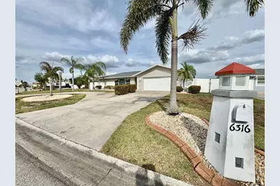 6316 Lake Sunrise Drive, Apollo Beach, FL 33572 - Photo 1