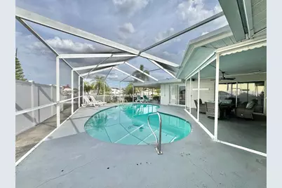 6316 Lake Sunrise Drive, Apollo Beach, FL 33572 - Photo 63