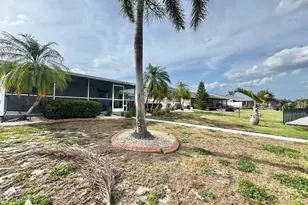 6316 Lake Sunrise Dr, Apollo Beach, FL 33572 - Photo 65