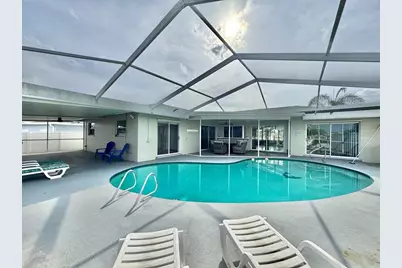 6316 Lake Sunrise Drive, Apollo Beach, FL 33572 - Photo 57