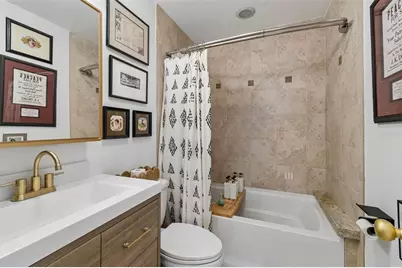 10916 Carrollwood Drive, Tampa, FL 33618 - Photo 21