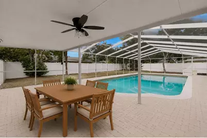 10916 Carrollwood Drive, Tampa, FL 33618 - Photo 3