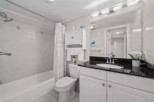 4740 Brittany Dr S, Saint Petersburg, FL 33715 - Photo 25