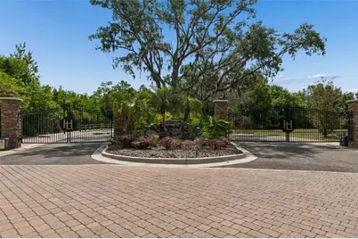 15604 Hampton, Tampa, FL 33618 - Photo 35