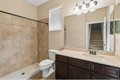 15604 Hampton, Tampa, FL 33618 - Photo 17