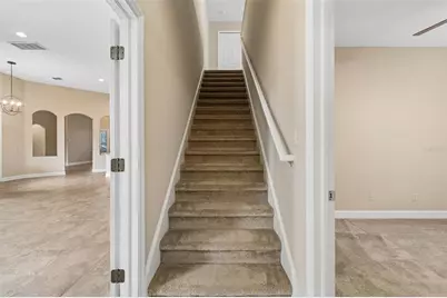 15604 Hampton, Tampa, FL 33618 - Photo 19