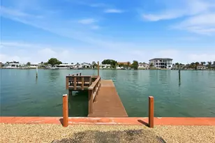 750 115th Ave, Treasure Island, FL 33706 - Photo 5