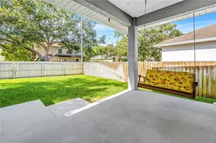 459 Northmoor Ave N, Saint Petersburg, FL 33702 - Photo 35