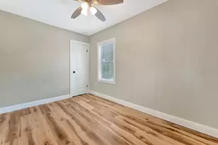 828 22nd Ave N, Saint Petersburg, FL 33704 - Photo 9