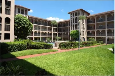 6100 Gulfport Boulevard S #102, Gulfport, FL 33707 - Photo 3