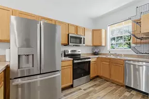 2049 Fiesta Ridge Ct, Tampa, FL 33604 - Photo 5