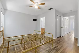 2049 Fiesta Ridge Ct, Tampa, FL 33604 - Photo 23