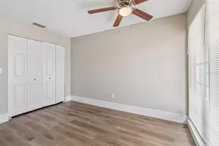13691 Serena Dr, Largo, FL 33774 - Photo 23