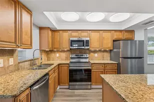 13691 Serena Dr, Largo, FL 33774 - Photo 5