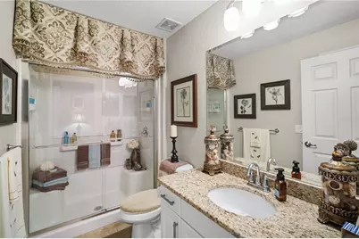 6781 Basswood Circle, Zephyrhills, FL 33542 - Photo 17