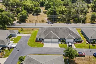 6781 Basswood Cir, Zephyrhills, FL 33542 - Photo 13