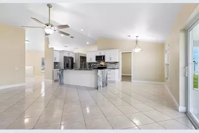 6447 Clair Shore Drive, Apollo Beach, FL 33572 - Photo 11