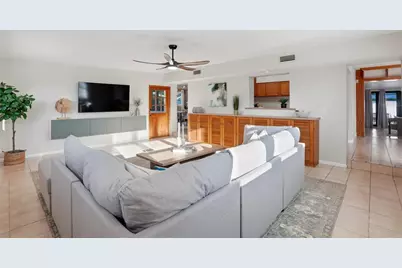 6900 10th Avenue N, Saint Petersburg, FL 33710 - Photo 7