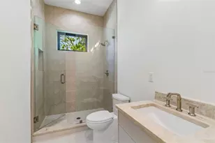 206 S Treasure Dr, Tampa, FL 33609 - Photo 49